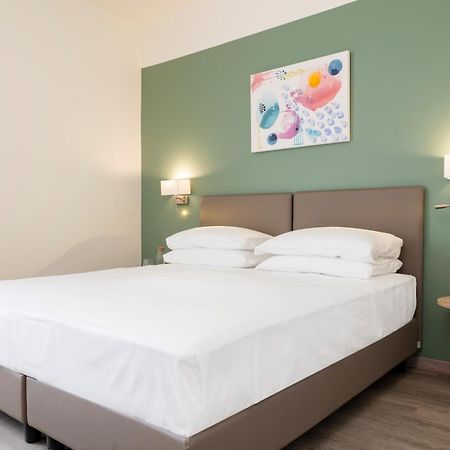 Hotel Plaza San Martino Siccomario Eksteriør billede