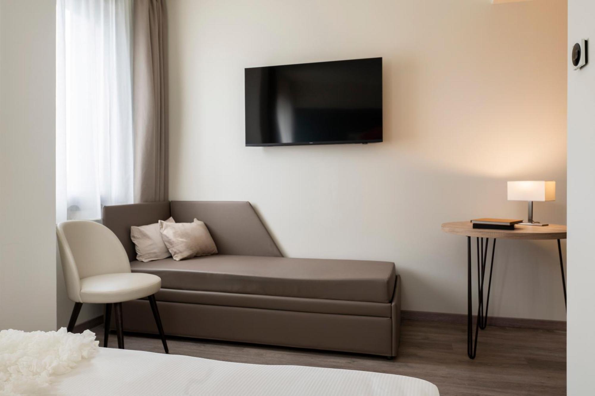 Hotel Plaza San Martino Siccomario Eksteriør billede