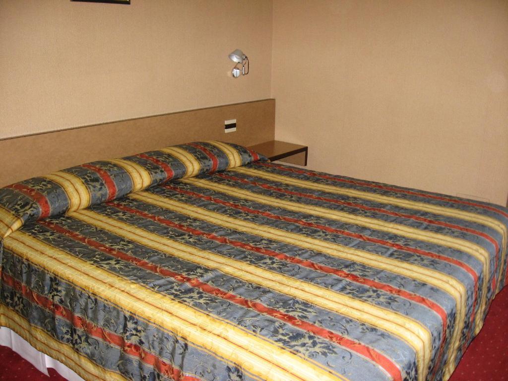 Hotel Plaza San Martino Siccomario Værelse billede